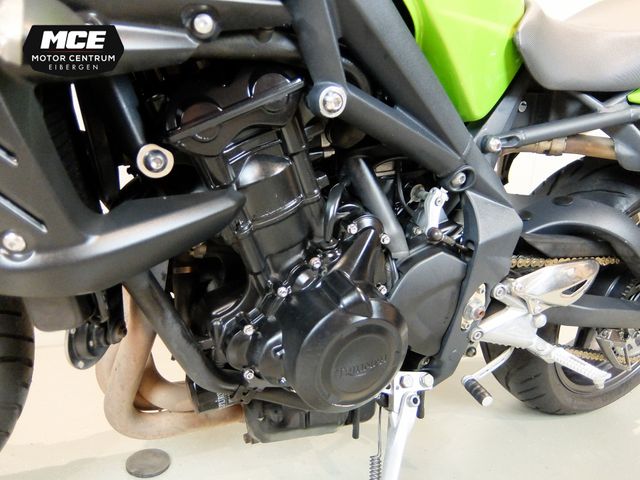 triumph - street-triple