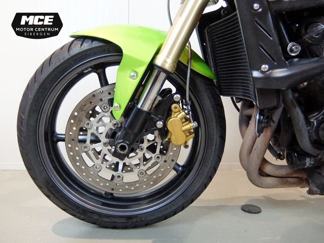 triumph - street-triple
