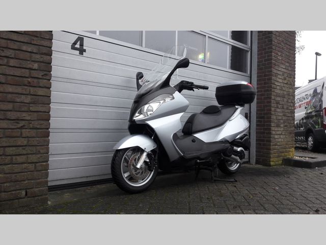 aprilia - atlantic-500
