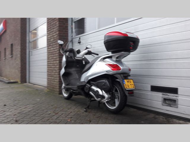 aprilia - atlantic-500