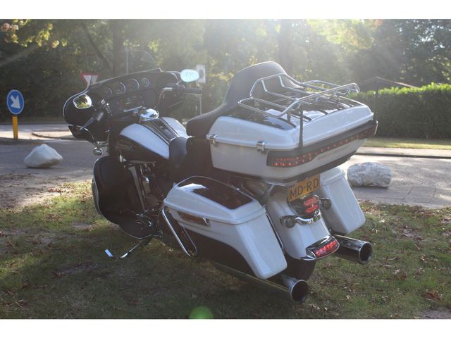 harley-davidson - electra-glide-ultra-classic-flhtcui