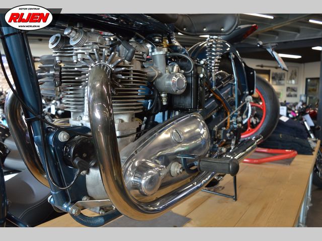 triumph - thunderbird