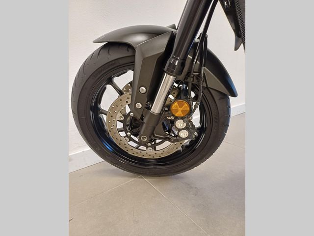 yamaha - tracer-900-abs