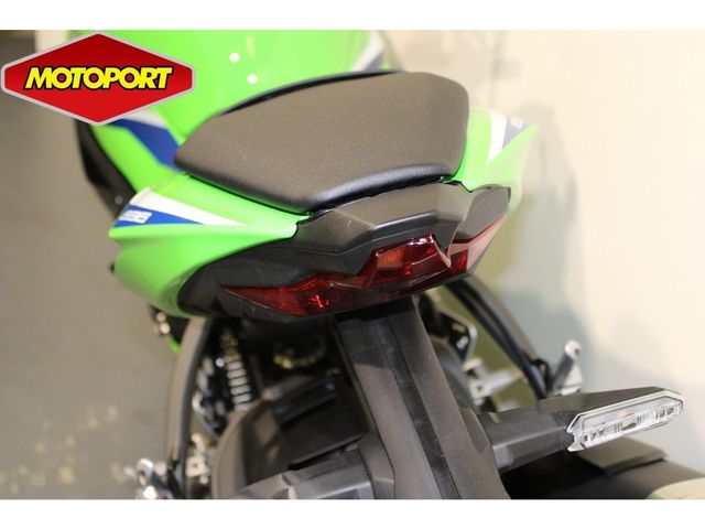 kawasaki - ninja-zx-6r