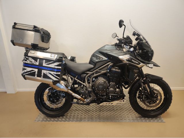 triumph - tiger-1200-xca