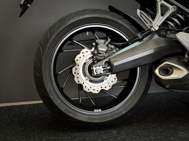 honda - cbr-650-f