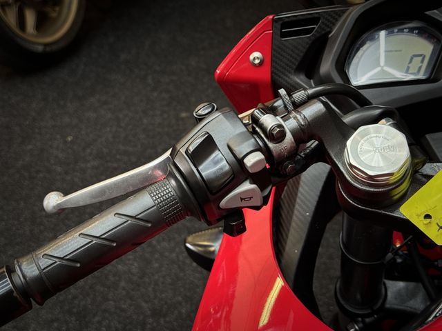 honda - cbr-650-f