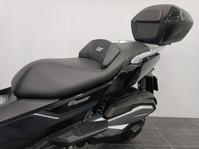 bmw - c-400-gt