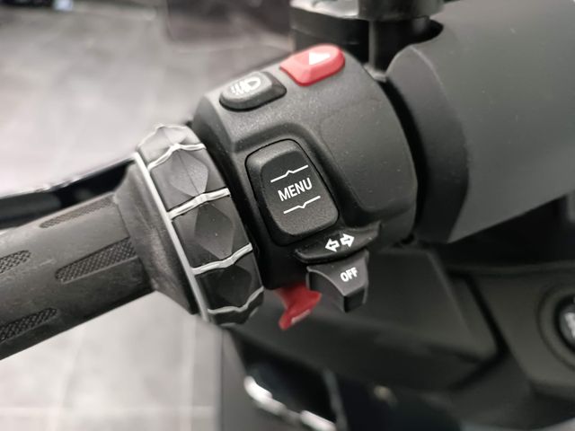 bmw - c-400-gt