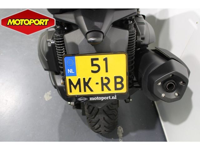 yamaha - x-max-400