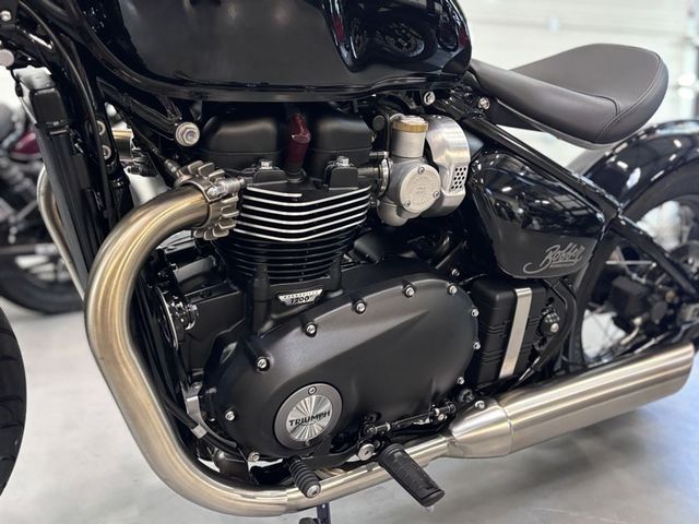 triumph - bonneville-bobber