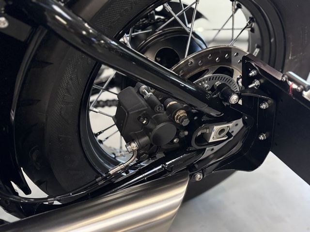 triumph - bonneville-bobber