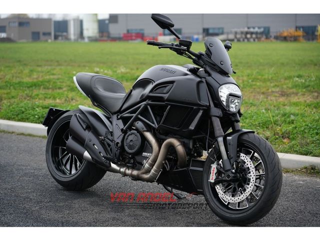 ducati - diavel