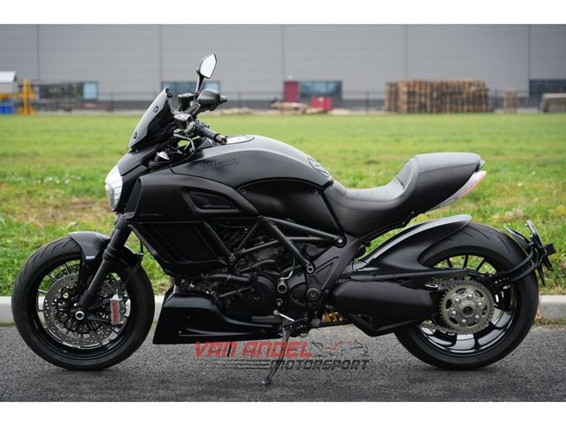 ducati - diavel