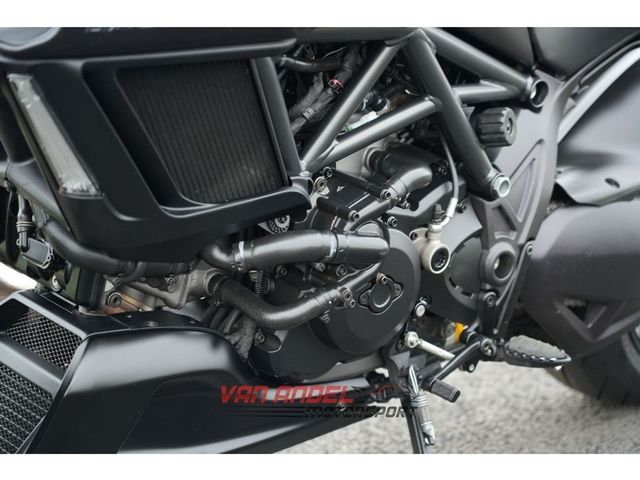 ducati - diavel