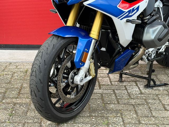 bmw - r-1250-rs