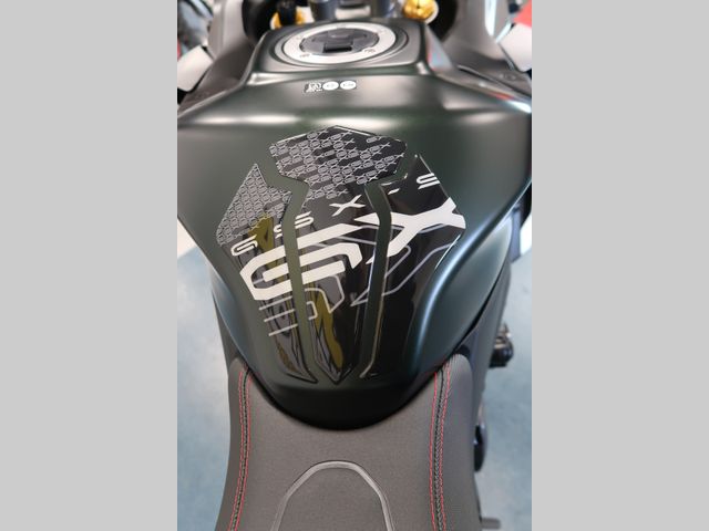 suzuki - gsx-s-1000-gx