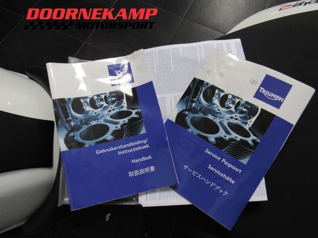 triumph - street-triple-r