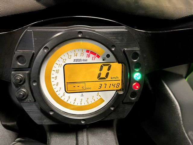 kawasaki - zx-6r