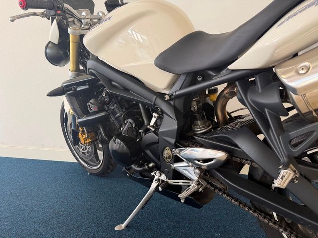 triumph - street-triple-675