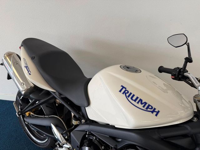 triumph - street-triple-675