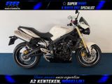 TRIUMPH STREET TRIPLE 675