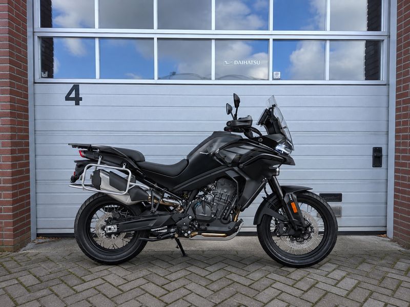 Cfmoto 800 MT Explorer 2026 nieuw