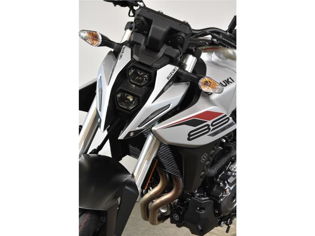 suzuki - gsx-8s
