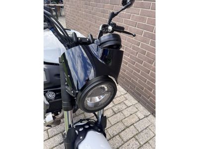 YAMAHA XSR 700 – foto 3
