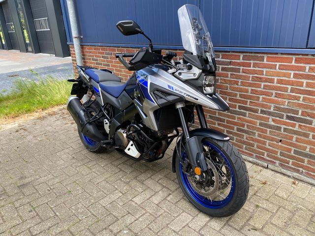 suzuki - v-strom-1050-xta