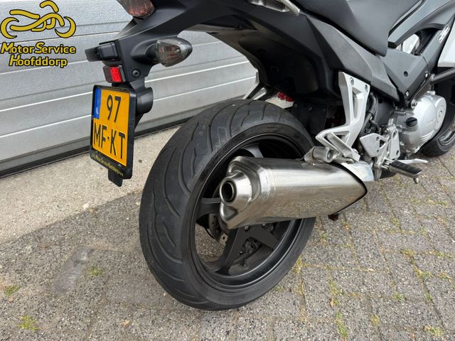honda - vfr-800-x-crossrunner