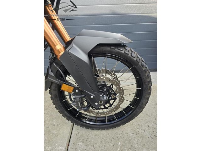 honda - crf-1100-l-africa-twin-dct