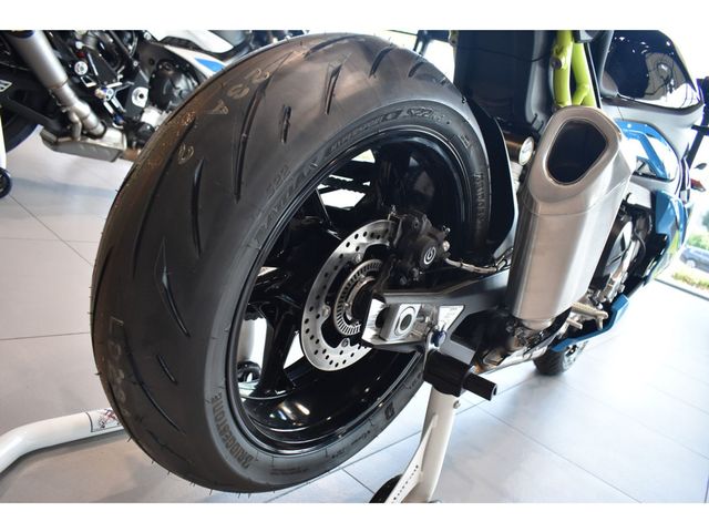 bmw - s-1000-r