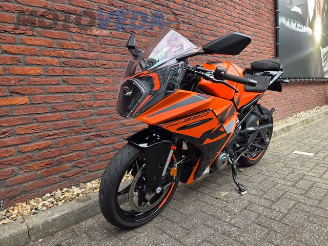 ktm - rc-390