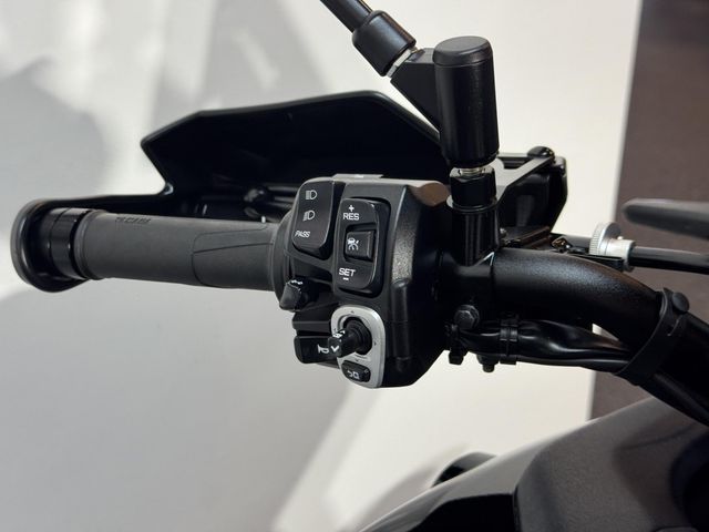 yamaha - tracer-9-gt--
