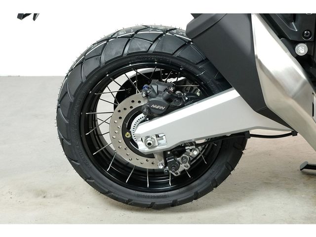 honda - x-adv