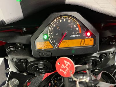 HONDA CBR 1000 RR FIREBLADE – foto 2