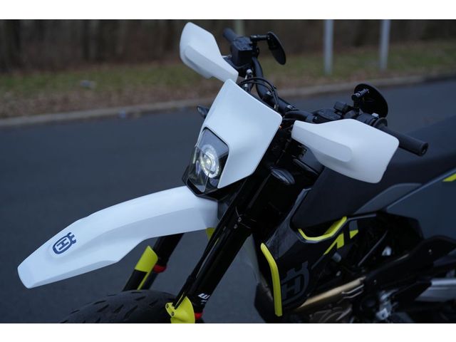 husqvarna - 701-enduro