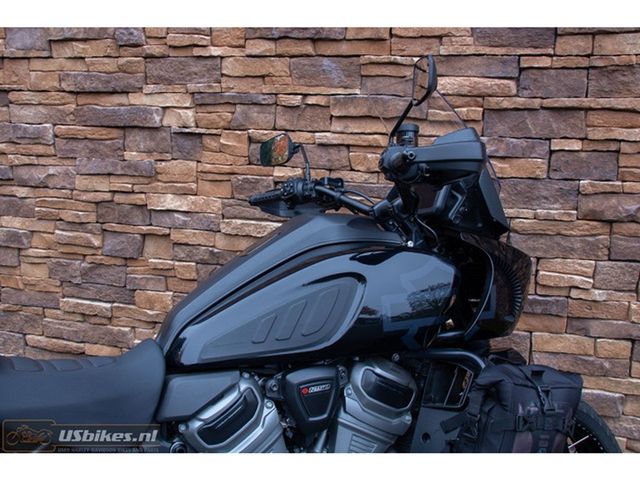 harley-davidson - pan-america--ra-1250-special