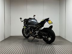 BMW S 1000 R Bluestone metallic Akrapovic 2023 occasion – foto 6 van 15