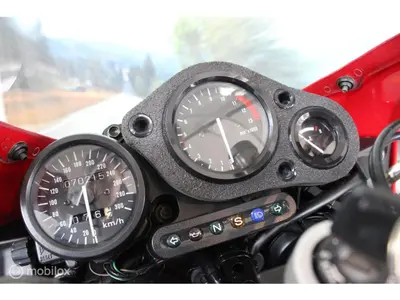 HONDA CBR 900 RR FIREBLADE – foto 3