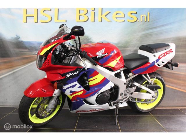 honda - cbr-900-rr-fireblade