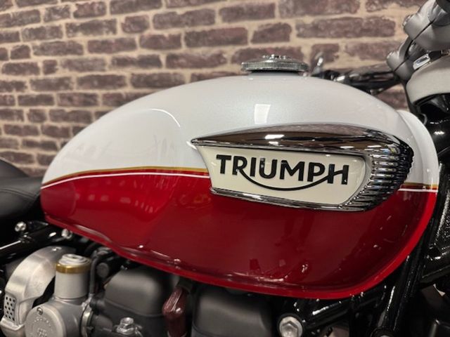 triumph - bonneville-speedmaster
