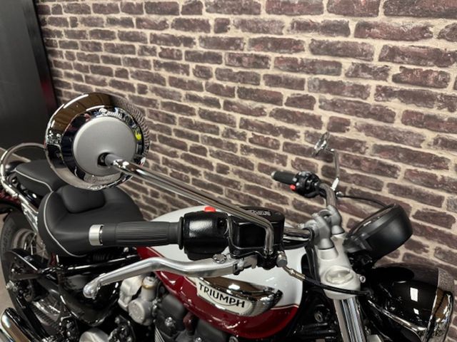 triumph - bonneville-speedmaster