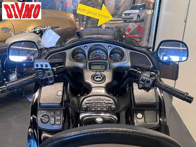 honda - gl-1800-goldwing