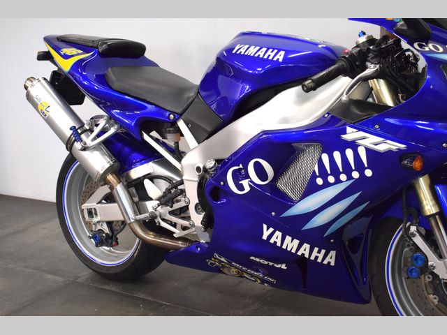 yamaha - yzf-r1