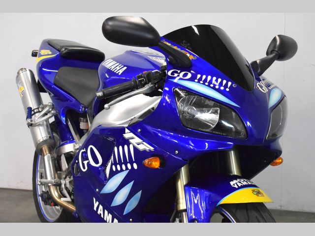 yamaha - yzf-r1