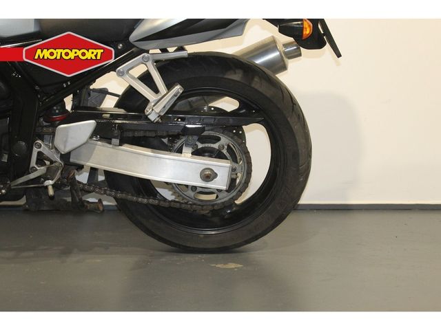 yamaha - fzs-600-fazer