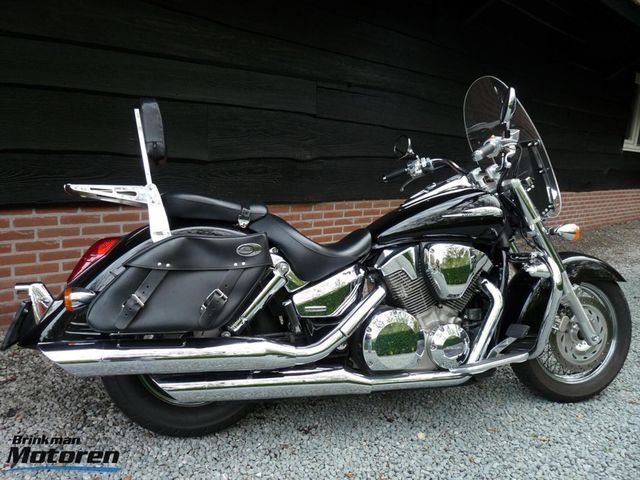 honda - vtx-1300