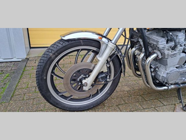 yamaha - xj-650-maxim